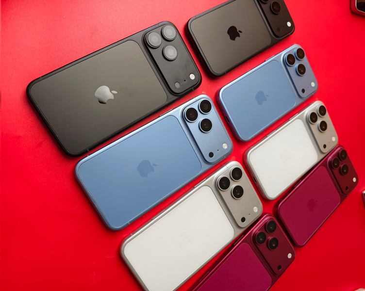 Так будут выглядеть iPhone 18 Pro и iPhone 18 Pro Max. Макеты новых смартфонов показали вживую - 1